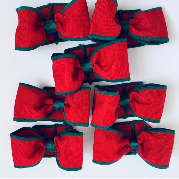 7 Red and Green Bow Napkin Rings - Picture 10 of 11